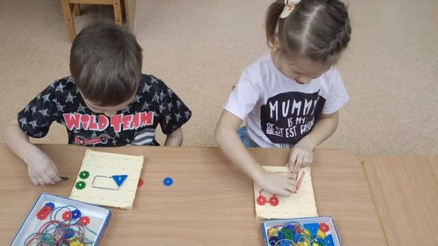 Персонажи сказки на математическом планшете смотреть онлайн