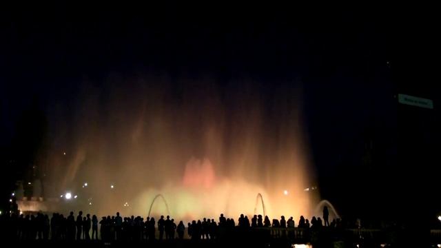 Испания. Поющий фонтан. Montjuic Magic Fountain - Barcelona. HD
