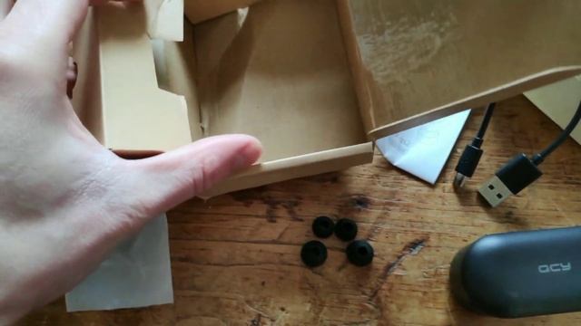 QCY QS2 Just Unboxing смотреть онлайн