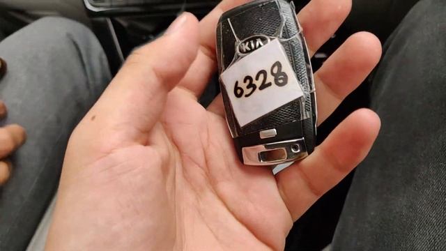 Kia Seltos 2020 - Price, Features, Mileage, Interior & Detailed Review || Kia Seltos vs Creta 2020 смотреть онлайн