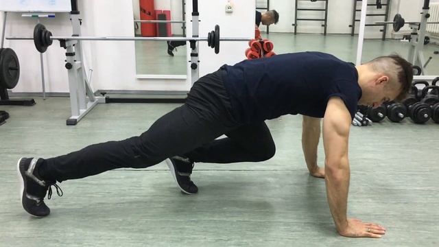 Фитнес дома. Облегченный комплекс упражнений. Фитнес марафон Алексея Динулова! Часть 1 смотреть онлайн