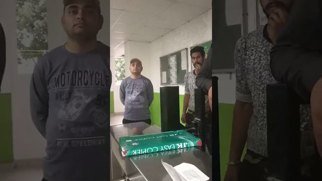 Rude behaviour by Lpu guard ??? Must watch !!!! SUBSCRIBE смотреть онлайн