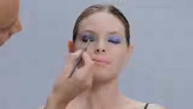 Smoky eyes от Себастьяна Кореа смотреть онлайн