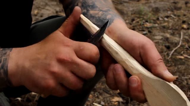 Make a spoon with an AX ! смотреть онлайн