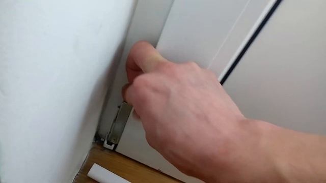 Как отрегулировать ДВЕРЬ на балкон своими руками смотреть онлайн