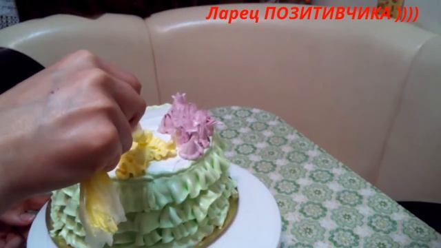 КАК украсить торт кремом БЗК "Поляна цветов" ТЮЛЬПАНЫ ИЗ КРЕМА , НАРЦИССЫ ИЗ КРЕМА смотреть онлайн