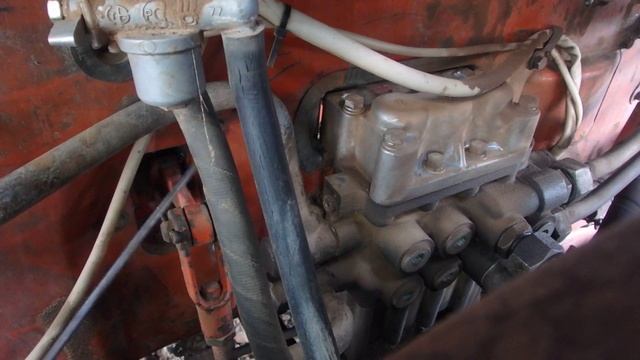 В чём отличие гидро распределителей P 80 4/1 222 от распределителя P 80 4/4 222???!!! смотреть онлайн