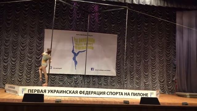 Иванова Алина 1 место, ювеналы 2, любители, Лучшая школа Украины 2016, ROYAL Pole Dance смотреть онлайн