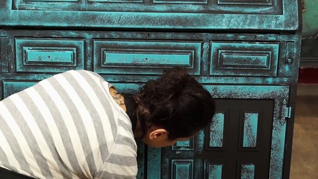 Diy Tutorial - Αναπαλαίωση Επίπλου με Χρώματα Κιμωλίας  Craft By Debi