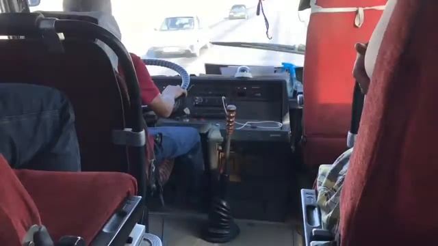 На Автовокзале Хромтау. Едем в Актобе на автобусе ?? смотреть онлайн