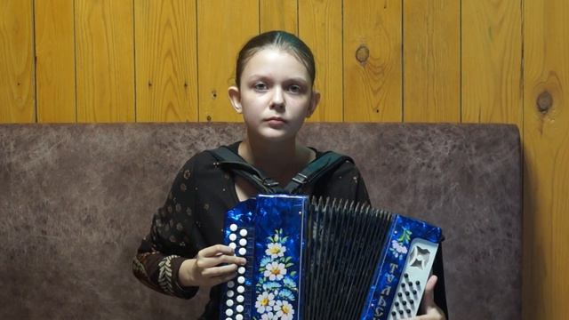 Динара Вдовина - "Там где клён шумит" смотреть онлайн