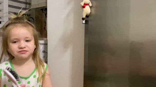 ЛЕРА СТАЛА МАЛЫШКОЙ! КАК ЕЕ ВЕРНУТЬ! смотреть онлайн