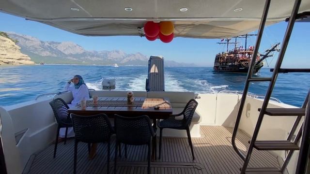 С девчонками на Яхте. Отдых в Турции 2021 Кемер с моря смотреть онлайн