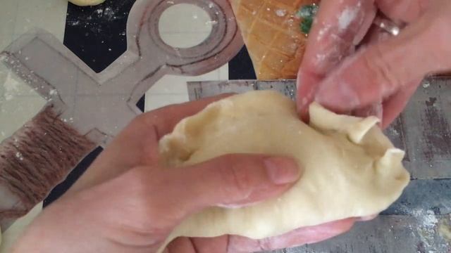 Самые вкусные самосы с творогом и апельсинами/бананами и клубникой - индийская кухня! смотреть онлайн