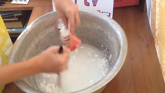 Как сделать не ньютоновскую жидкость смотреть онлайн