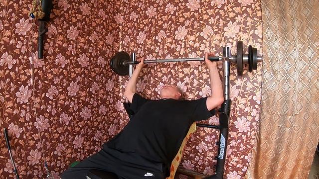 Жимовая тренировка (все подходы) 19.04.2023 г. смотреть онлайн