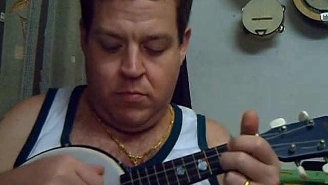 Banjo Uke Finished and Working at LAST!!! смотреть онлайн