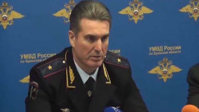 Начальник УМВД Валентин Кузьмин смотреть онлайн