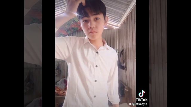 Mọi người ủng hộ với nha смотреть онлайн