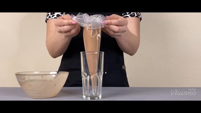 Рецепт БЛИНОВ с узором на масленицу. ВКУСНО и КРАСИВО! Просто смешайте молоко с кефиром! [Eng sub] смотреть онлайн