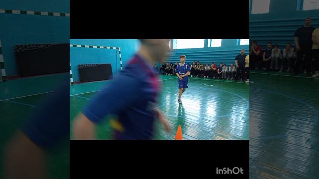 ФУТБОЛ В ШКОЛЕ 