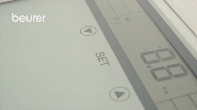 Видео обзор на cтеклянные диагностические весы c расчетом индекса массы тела Beurer BG 51 XXL смотреть онлайн