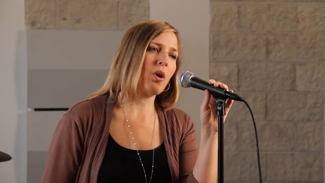 Shure SM58 Myths 4 - Proximity Effect смотреть онлайн
