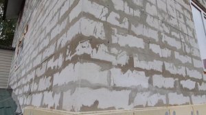 Трескаются стены из газоблока?  Но не у меня.