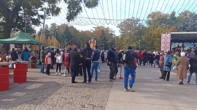 День защитников Украины в парке Героев в Кривом Роге смотреть онлайн