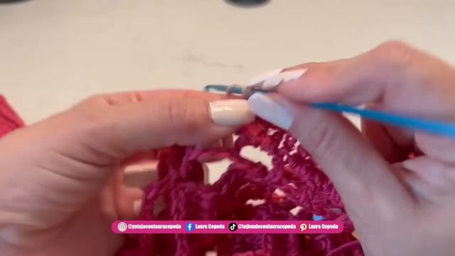De abajo hacia arriba / Capita Tejida 😍😍 Yo Tejo con LAURA CEPEDA смотреть онлайн