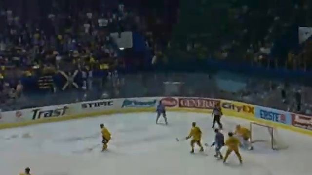 Medvescak Zagreb pobijedi ti za nas... смотреть онлайн