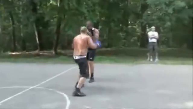 FEDOR EMELIANENKO VS ALEXANDER EMELIANENKO SPARRING - ФЕДОРА ЕМЕЛЬЯНЕНКО И АЛЕКСАНДР СПАРРИНГ смотреть онлайн