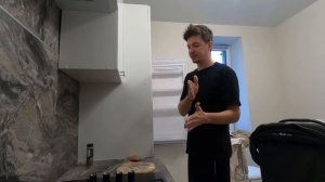 После многих лет вернулся домой. Жена и малыш из Филиппин впервые в России. Наше первое впечатление