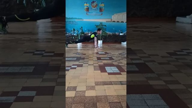 Bring Sally Up смотреть онлайн