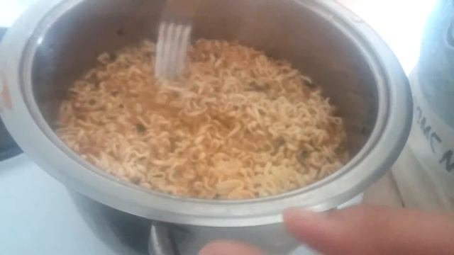 Смешиваем 3 вида Биг бона и 1 ролтон большой