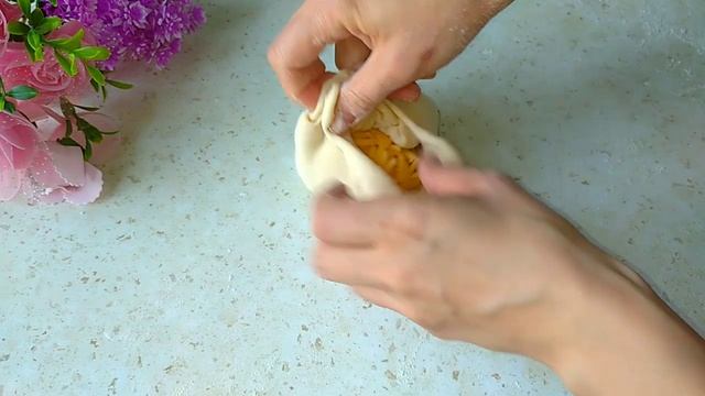 ХАЧАПУРИ!!! ЗА 10 МИНУТ! НА КЕФИРЕ! СЪЕДАЮТСЯ В ОДИН МИГ! ЗА КОПЕЙКИ! БЕЗ ДРОЖЖИ! БЕЗ ДУХОВКИ! смотреть онлайн