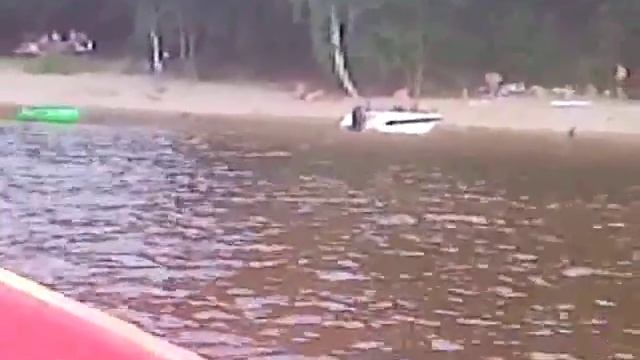 на лодке(икша).mp4 смотреть онлайн