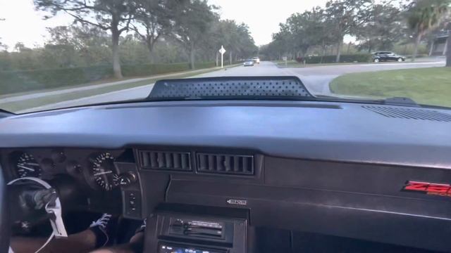 1988 Chevrolet Camaro IROC - Skyway Classics смотреть онлайн