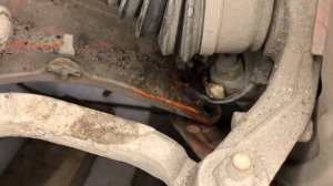 Как снять подрамник на Рено Лагуна 2?