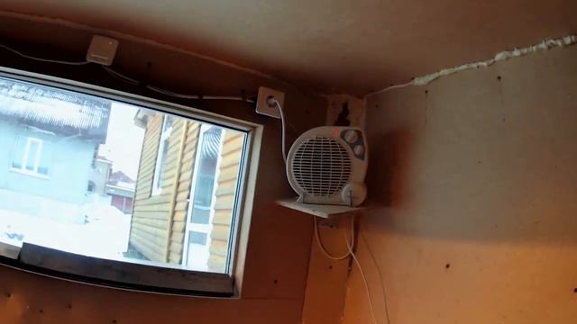 СНЕСЛИ ПЕРВОЕ ЯЙЦО куры несушки порадовали Жизнь в деревне про село смотреть онлайн