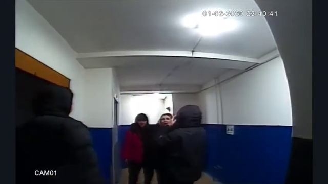 Подъездные Наркоманы-Вандалы Тамбов. Ублюдки выломали входную дверь в подъезд. смотреть онлайн