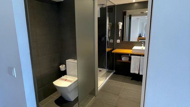 Mallorca, Palma & Playa de Muro (AC Hotel Ciutat de Palma, Playa Esperanza Resort, Beach & Flight) смотреть онлайн