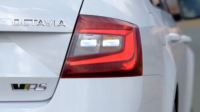 2017 Skoda Octavia Combi RS Exterior Design Trailer | AutoMotoTV смотреть онлайн