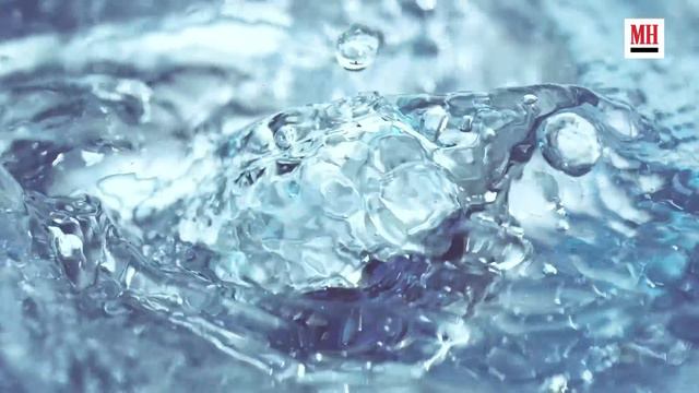 Lenny Kravitz Shows His Gym & Fridge | Gym & Fridge | Men's Health