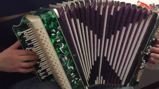 Знаменитый наигрыш М.Вилисова «Улошная» исп. Иван Разумов смотреть онлайн