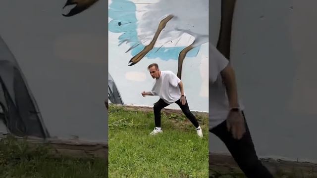 Hammali & Navai - Птичка [Танец] Sixseven