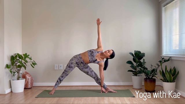 Yoga with Kae | 40 Min Morning Vinyasa Yoga Flow | Wake up & Energize | Full Body Practice смотреть онлайн