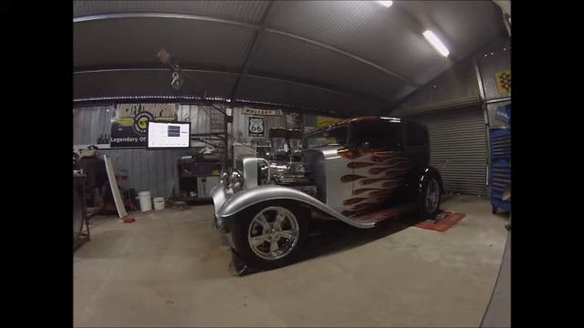 BURNT 1 BLOWN BIG BLOCK 32 FORD TUDOR DYNO RUN 2mates touring смотреть онлайн