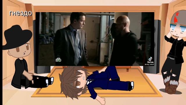реакция персонажей из сериала пёс на Макса ~РеАкЦиЯ~ смотреть онлайн