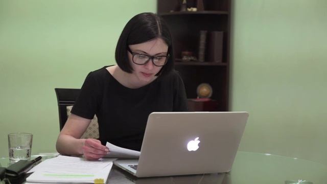 Парижский адвокат Патриция Дюваль: с такими как Фекрис и Дворкин нужна только контратака смотреть онлайн